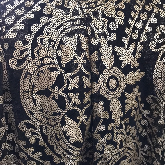 EVA MENDES DRESS | GOLD/BLACK (16) - Picture 8 of 8